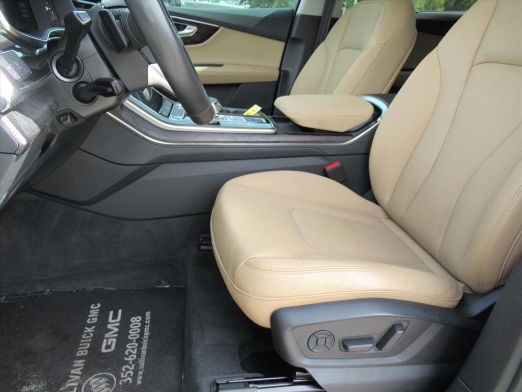 used 2023 Audi Q7 car, priced at $35,270