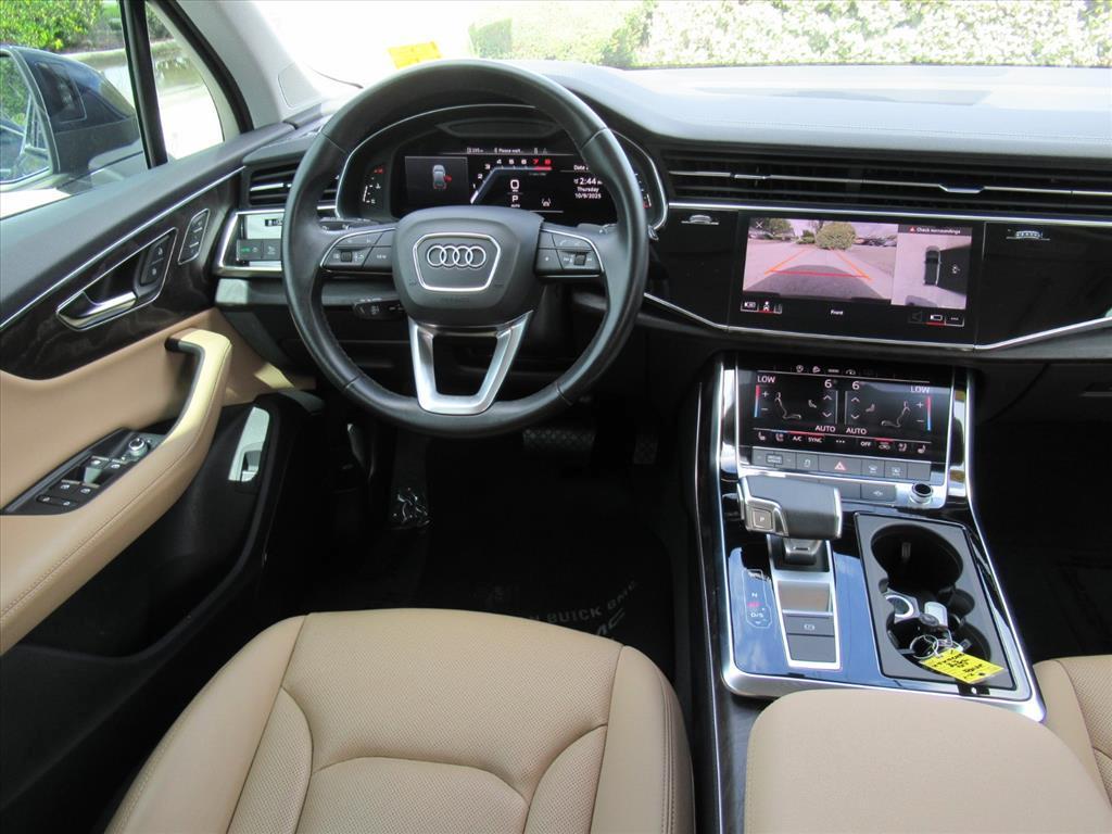 used 2023 Audi Q7 car, priced at $35,270