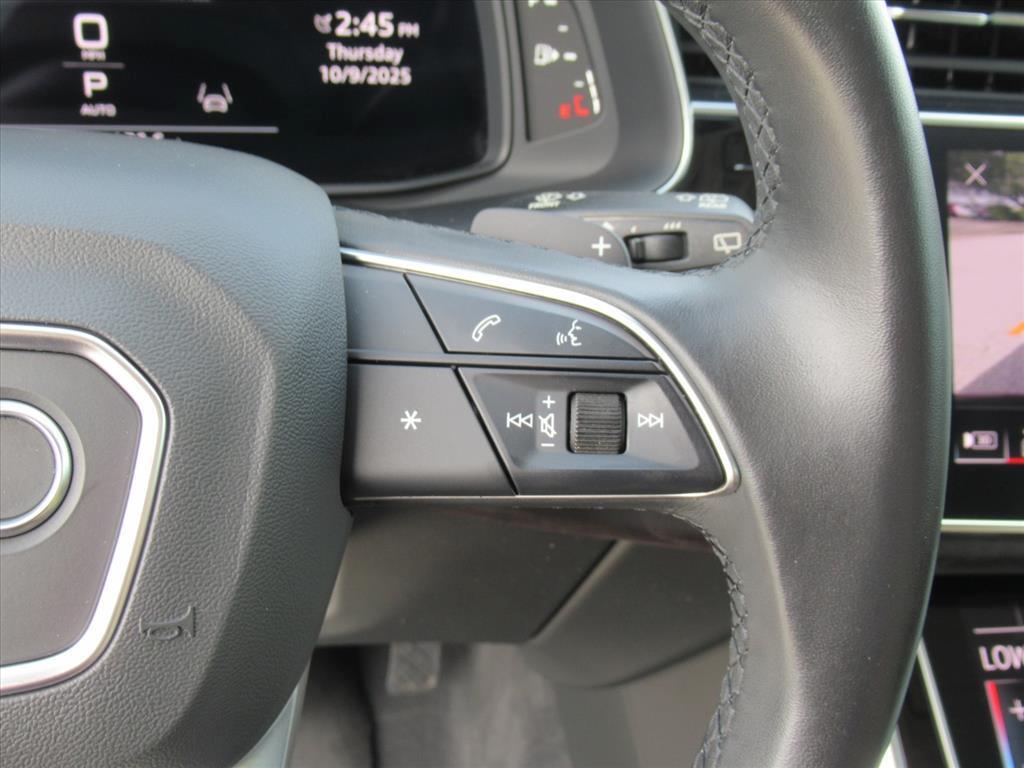 used 2023 Audi Q7 car, priced at $35,270