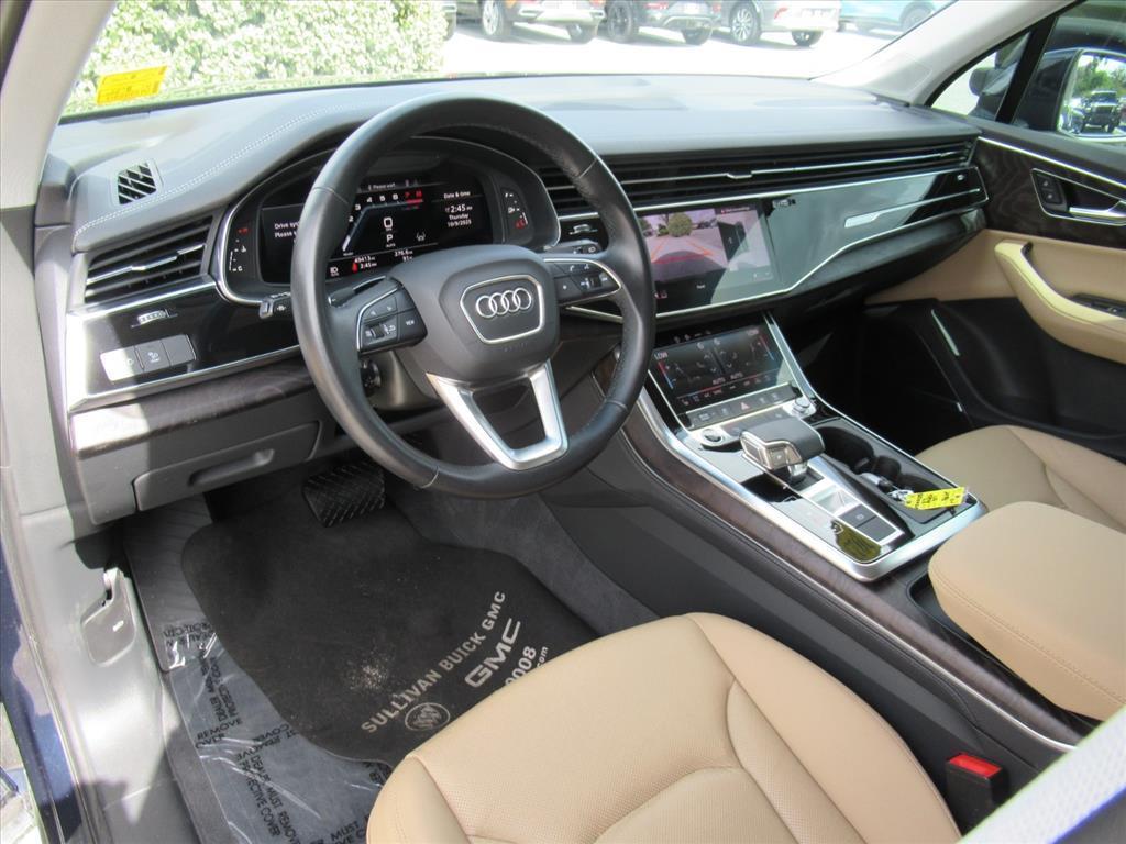 used 2023 Audi Q7 car, priced at $35,270