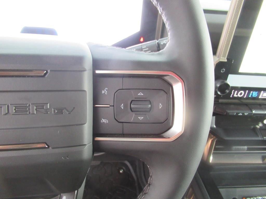 new 2025 GMC HUMMER EV Pickup car, priced at $96,395