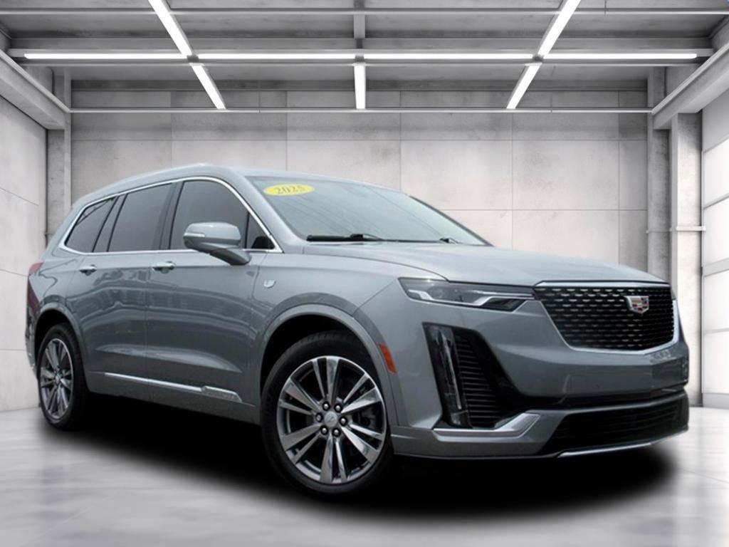 used 2025 Cadillac XT6 car, priced at $53,995