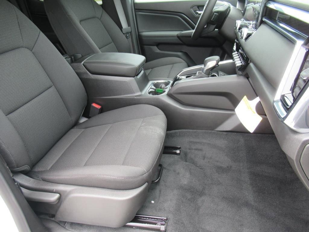 new 2025 GMC Canyon car, priced at $42,575