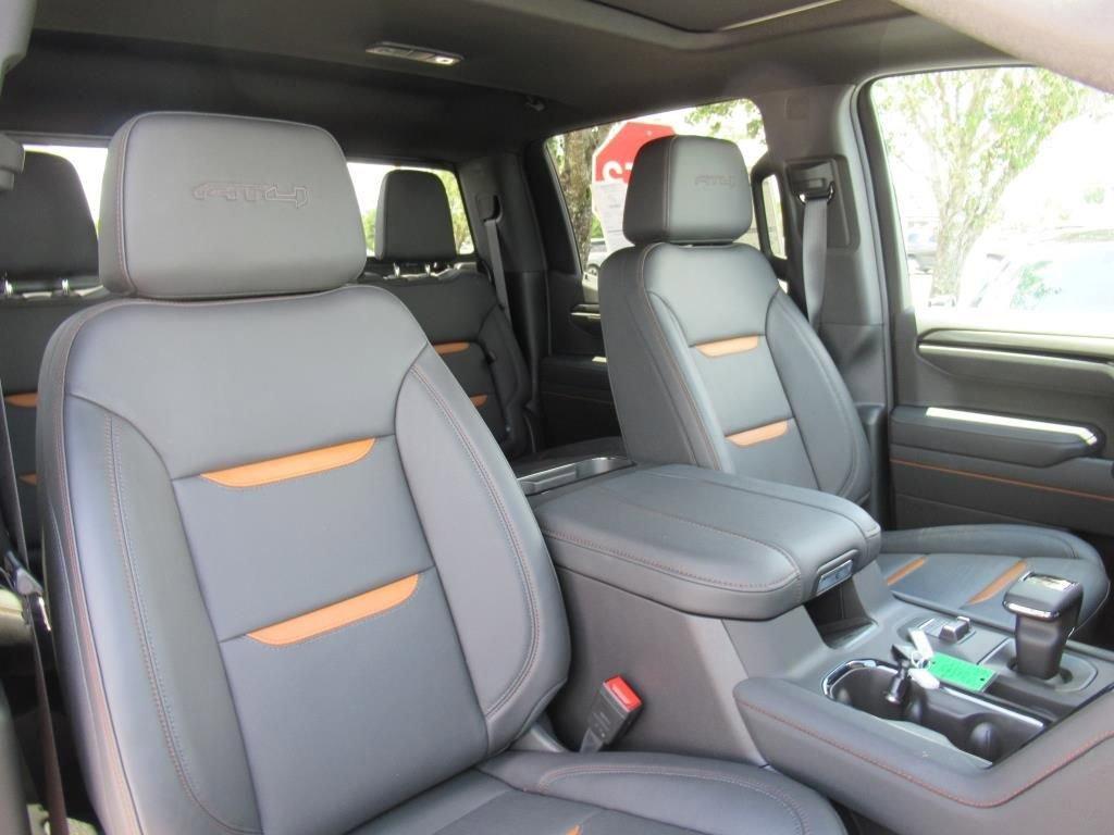 new 2025 GMC Sierra 1500 car, priced at $69,455