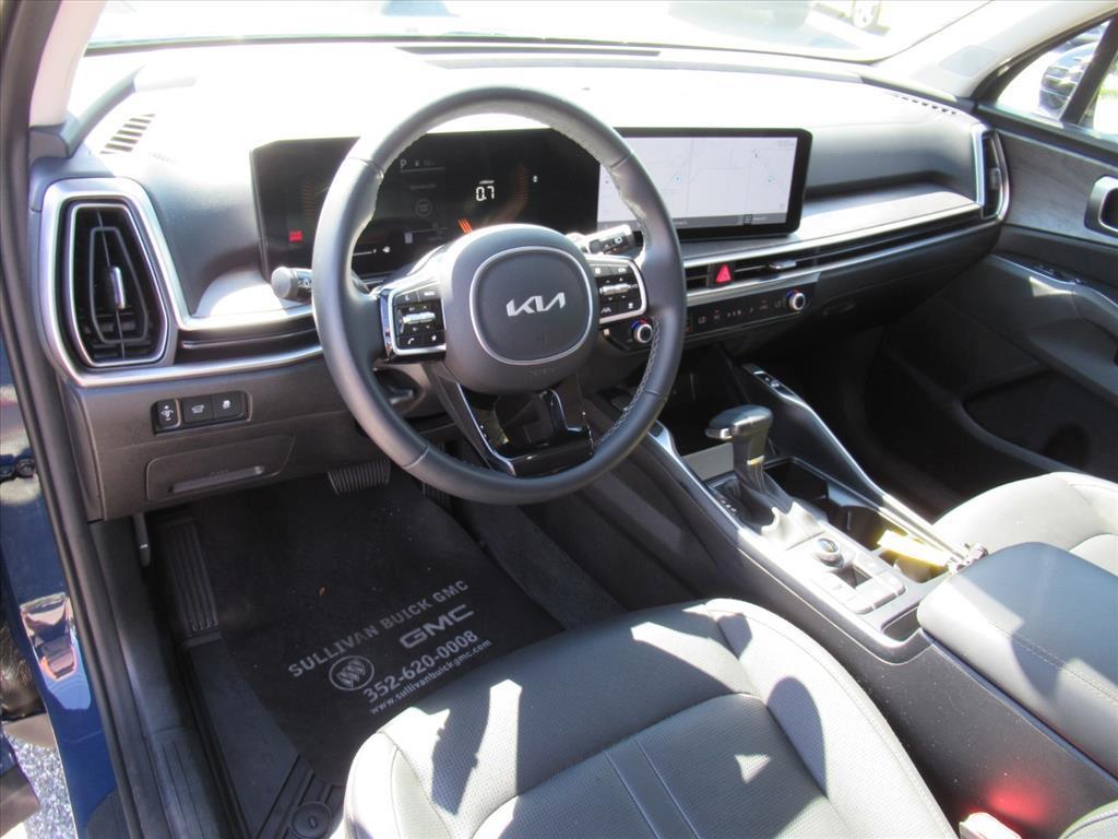 used 2024 Kia Sorento car, priced at $33,651