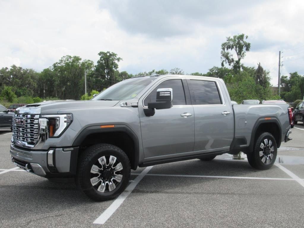 used 2024 GMC Sierra 2500 car, priced at $73,989