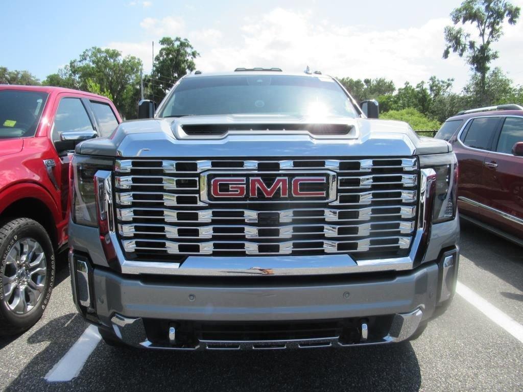 used 2024 GMC Sierra 2500 car, priced at $75,995
