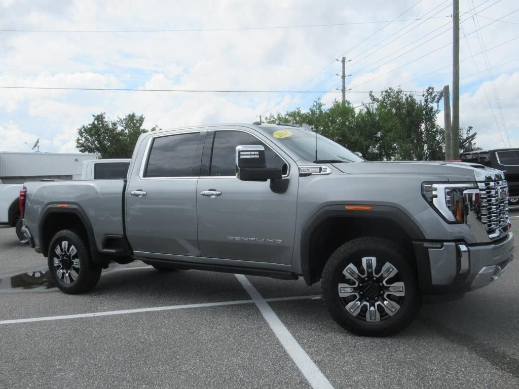 used 2024 GMC Sierra 2500 car, priced at $73,989