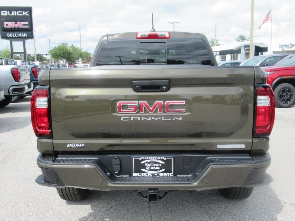 new 2025 GMC Canyon car, priced at $43,150