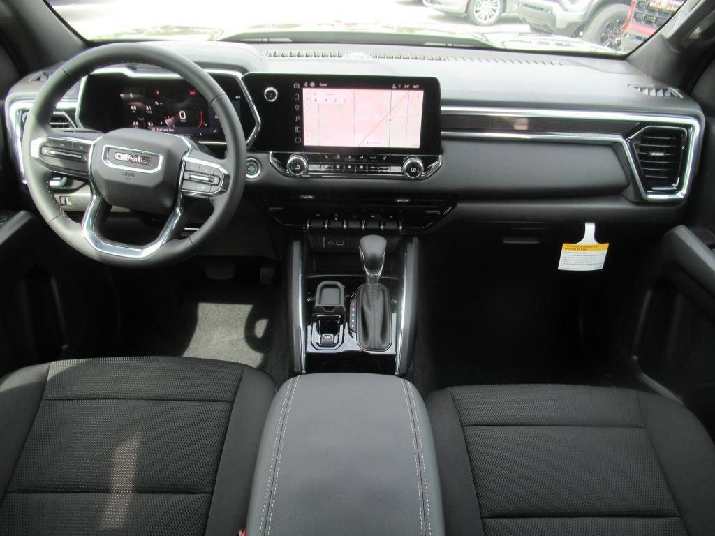 new 2025 GMC Canyon car, priced at $43,150
