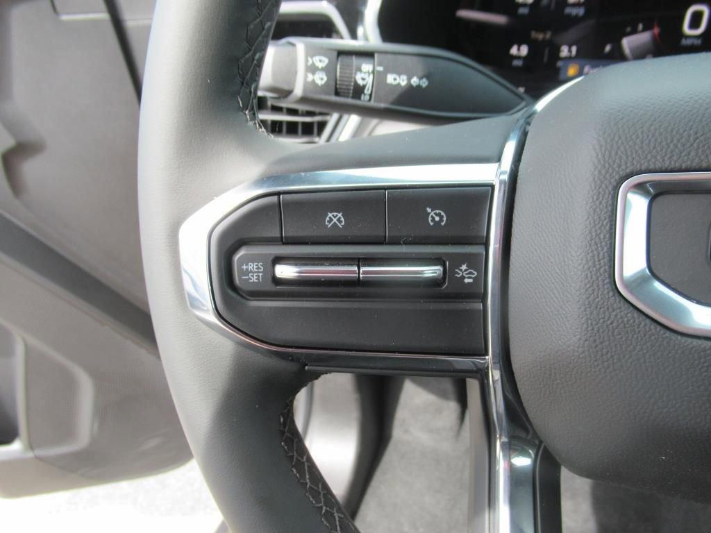 new 2025 GMC Canyon car, priced at $43,150