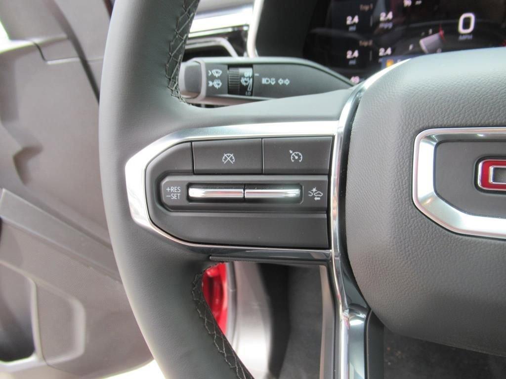 new 2025 GMC Canyon car, priced at $44,095