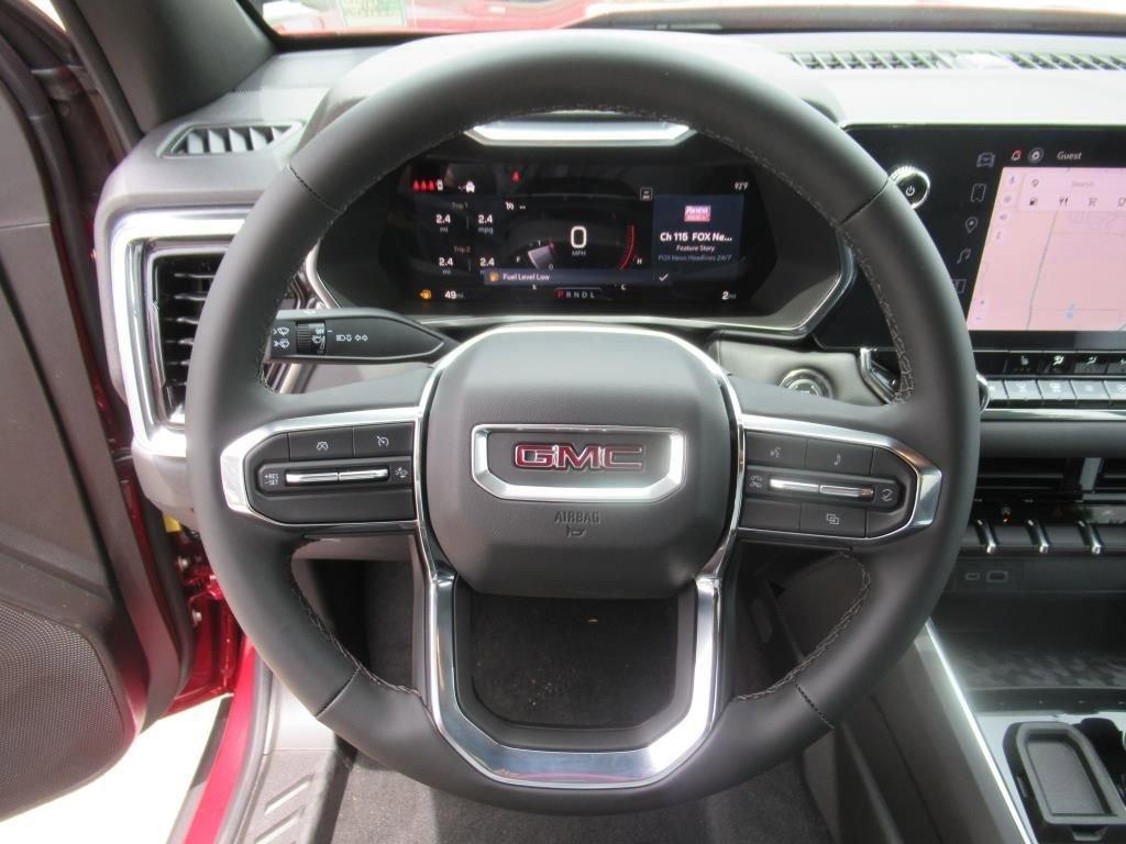 new 2025 GMC Canyon car, priced at $44,095