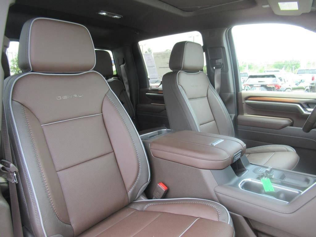 new 2025 GMC Sierra 2500 car, priced at $89,110