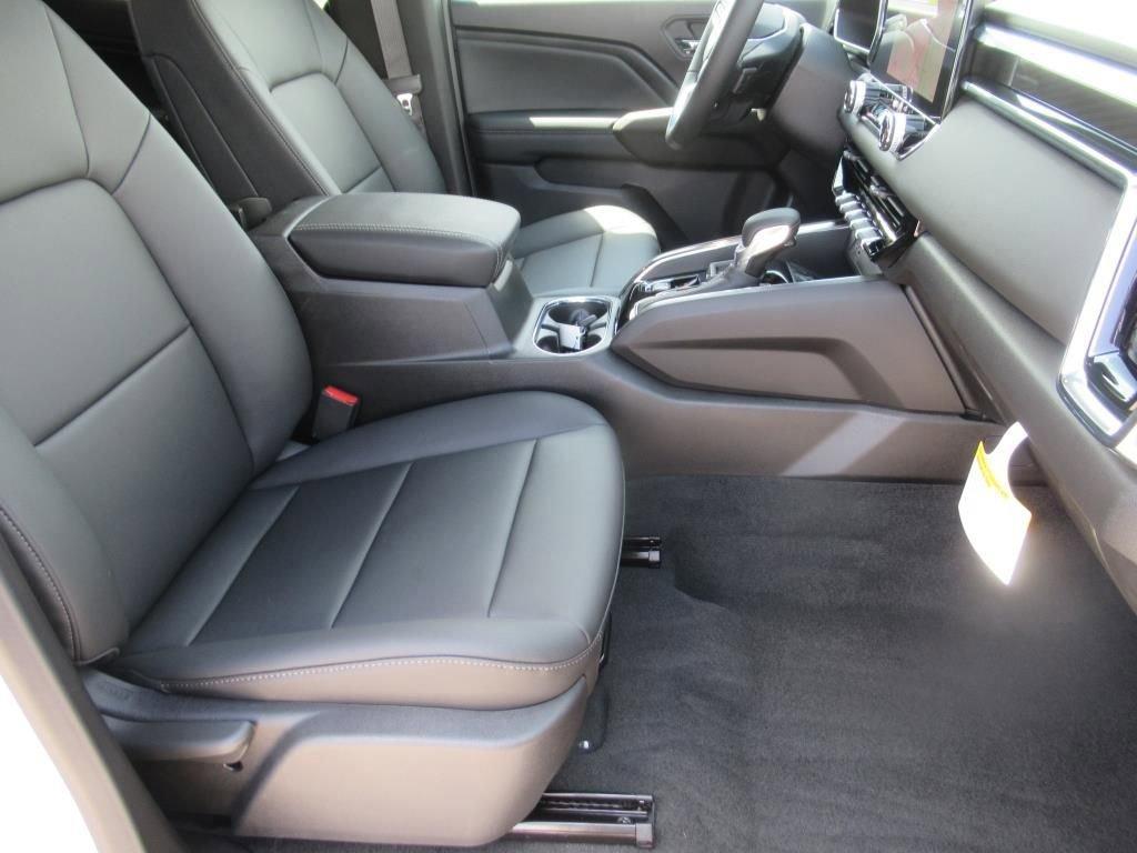 new 2025 GMC Canyon car, priced at $43,450