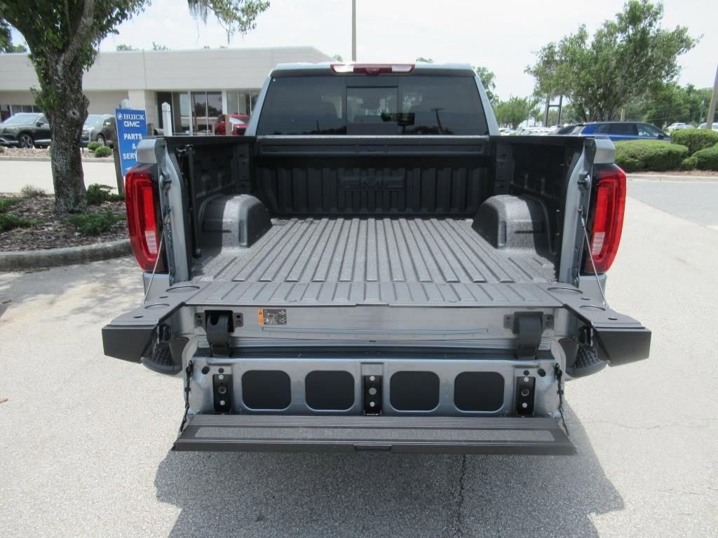new 2025 GMC Sierra 1500 car, priced at $71,705