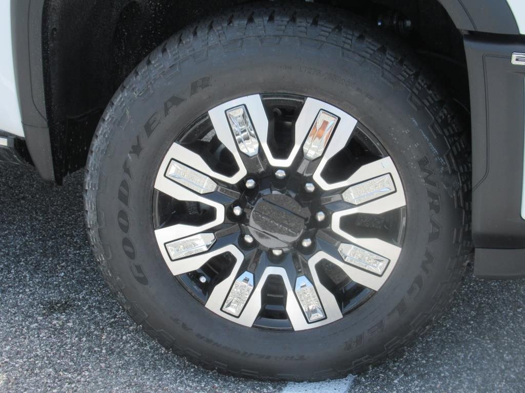 new 2025 GMC Sierra 2500 car, priced at $87,305