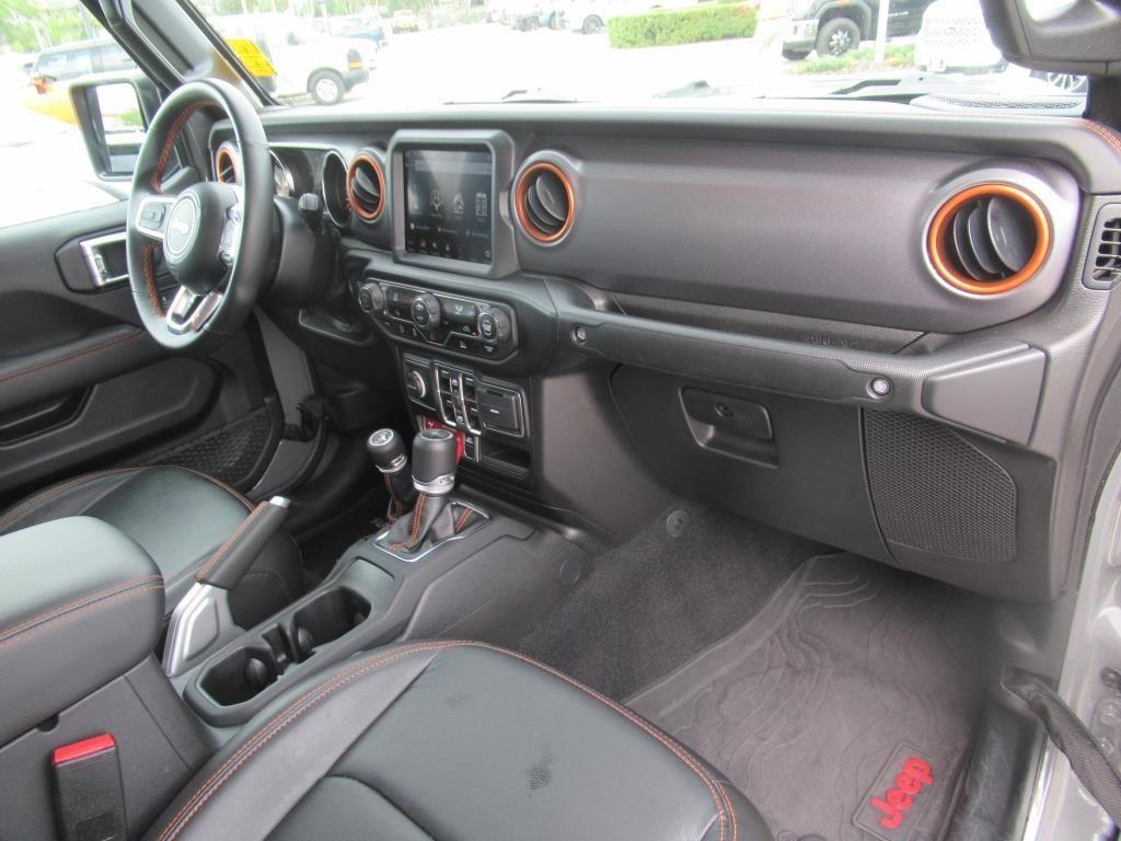 used 2022 Jeep Gladiator car, priced at $36,495