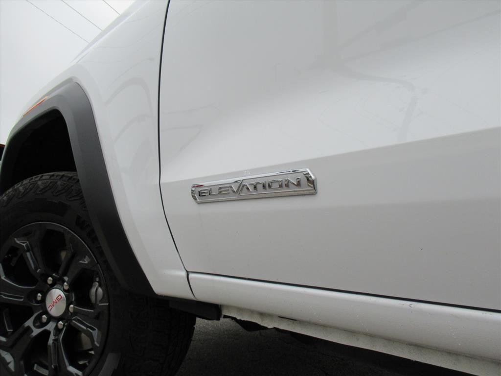 used 2024 GMC Canyon car, priced at $36,380