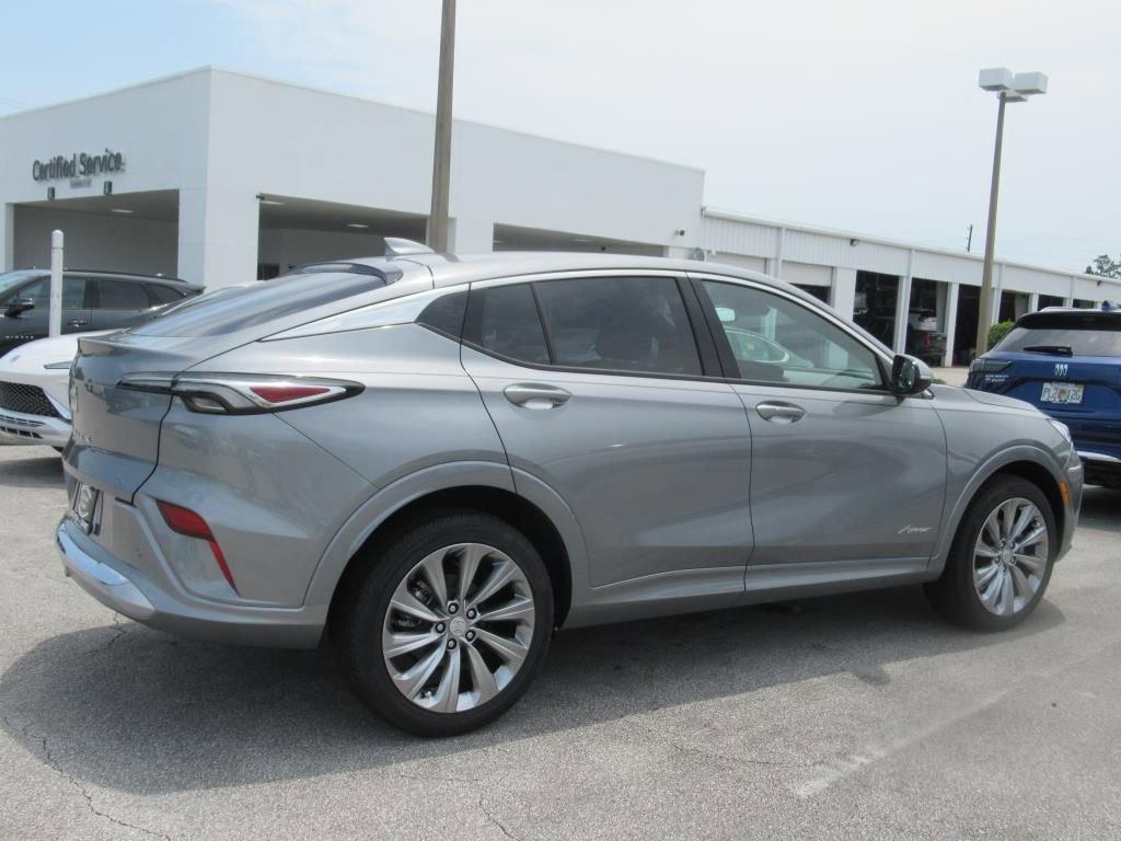 new 2025 Buick Envista car, priced at $31,585