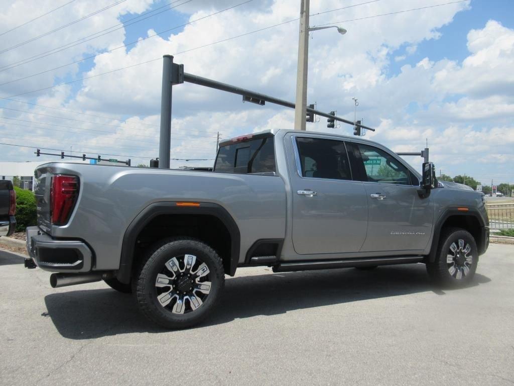 new 2025 GMC Sierra 2500 car, priced at $90,305