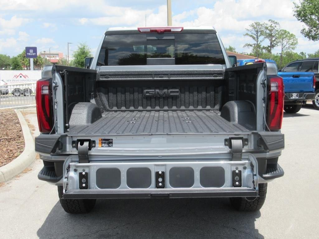 new 2025 GMC Sierra 2500 car, priced at $90,305