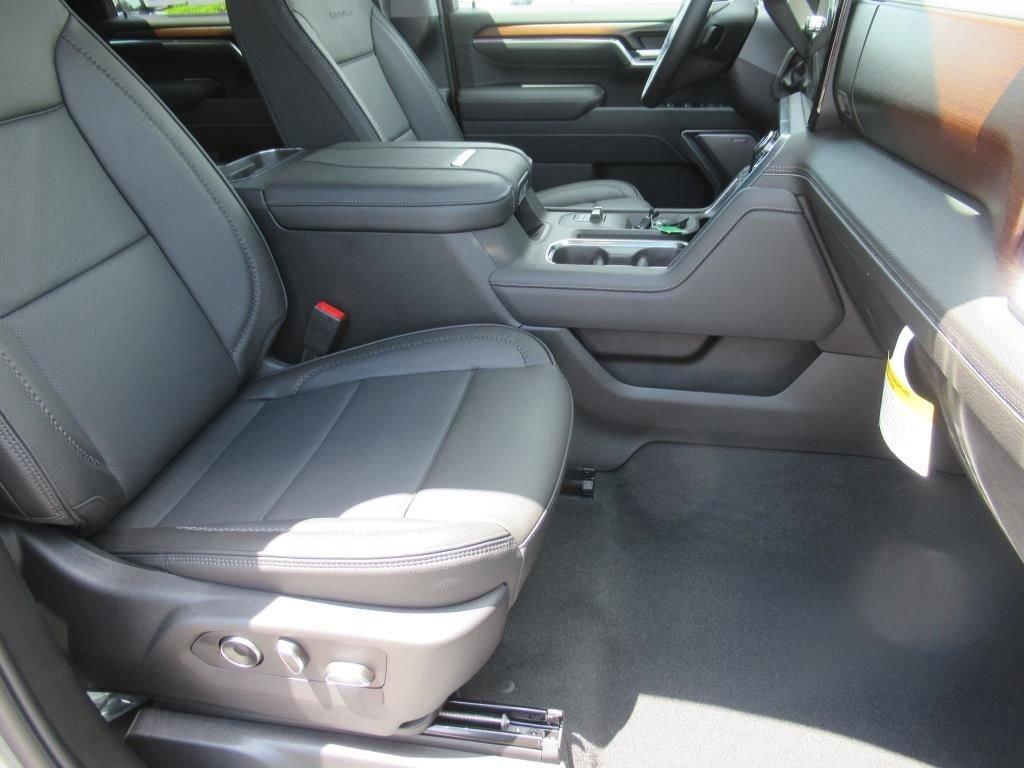new 2025 GMC Sierra 2500 car, priced at $90,305