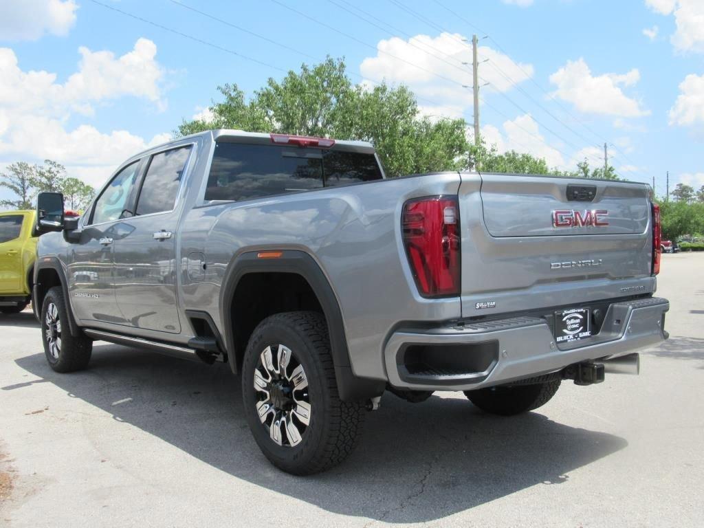 new 2025 GMC Sierra 2500 car, priced at $90,305