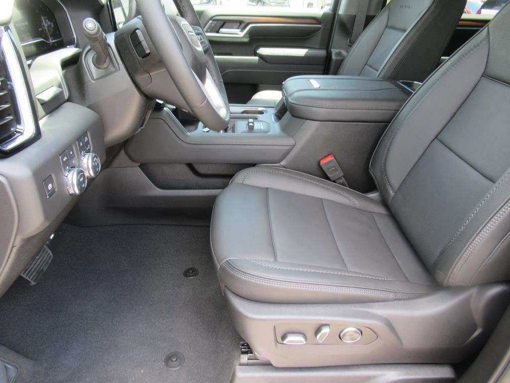 new 2025 GMC Sierra 2500 car, priced at $90,305