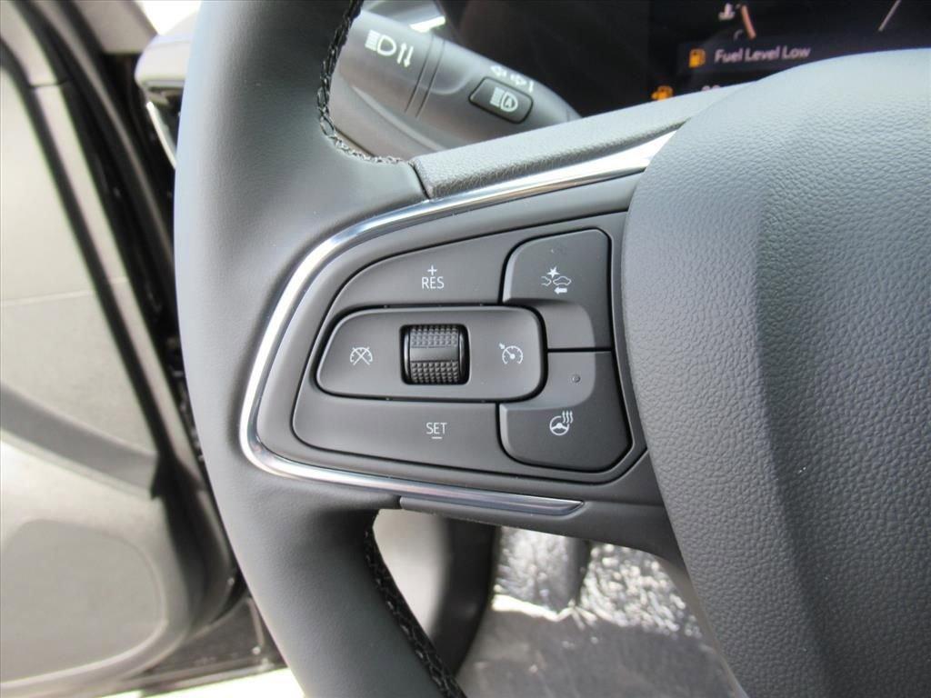 new 2025 Buick Envista car, priced at $29,025