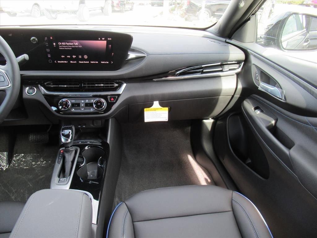 new 2025 Buick Envista car, priced at $29,025
