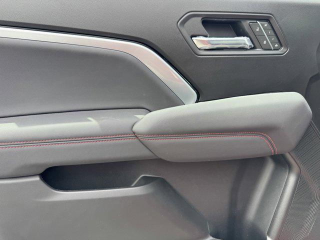 new 2025 Chevrolet Colorado car, priced at $48,059