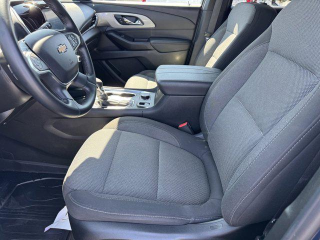 used 2023 Chevrolet Traverse car, priced at $31,991