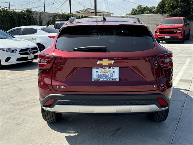 new 2025 Chevrolet Trax car, priced at $25,022