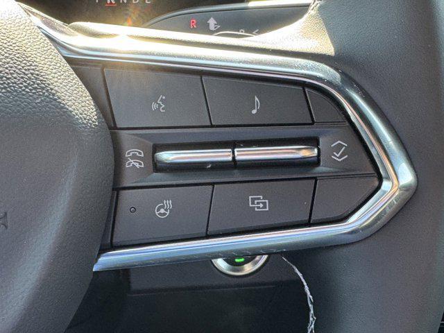 new 2025 Chevrolet Traverse car, priced at $42,045