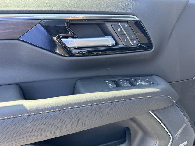 new 2025 Chevrolet Tahoe car, priced at $72,920