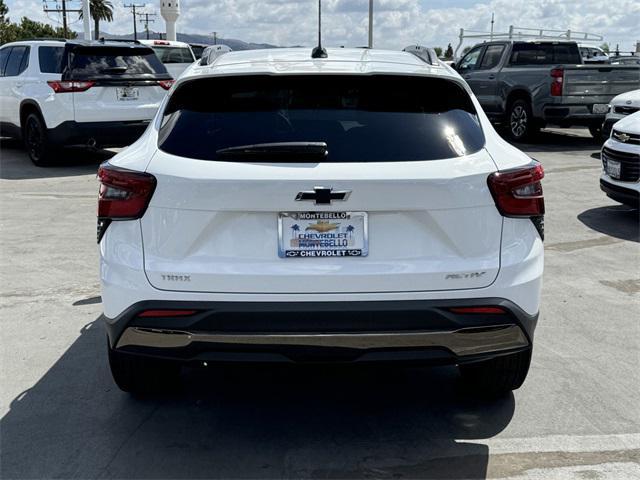 new 2025 Chevrolet Trax car, priced at $26,816