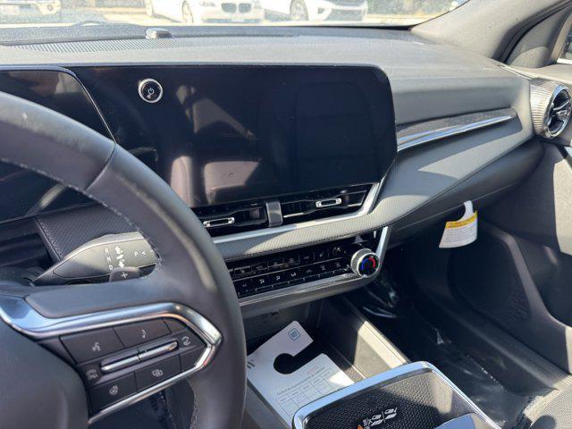 new 2026 Chevrolet Equinox car, priced at $31,266