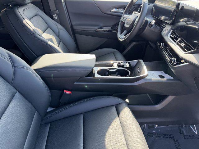 new 2026 Chevrolet Equinox car, priced at $31,266