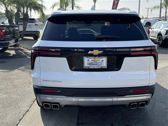 new 2025 Chevrolet Traverse car, priced at $46,430