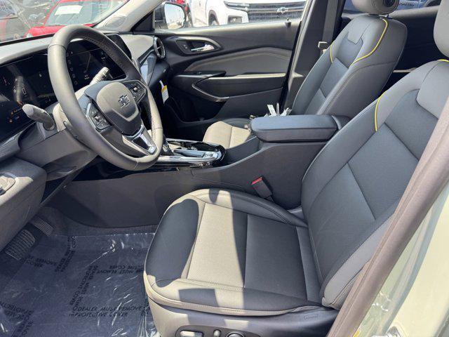 new 2025 Chevrolet Trax car, priced at $25,335