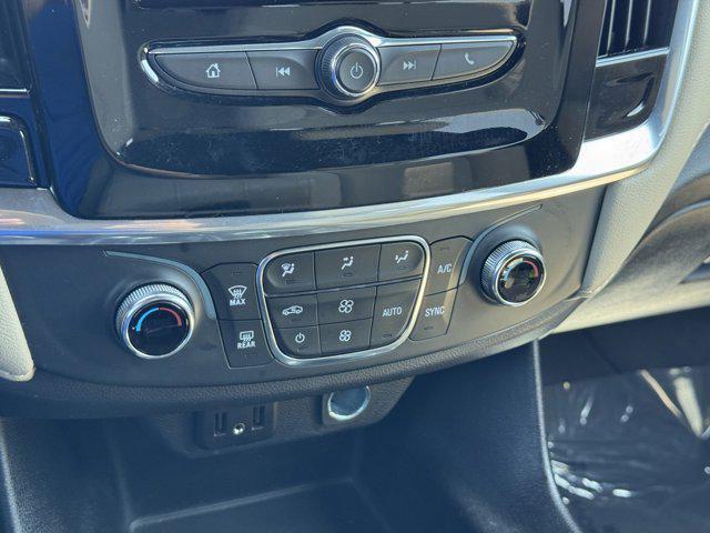 used 2022 Chevrolet Traverse car, priced at $27,991