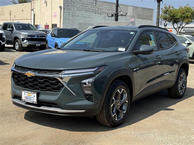 new 2025 Chevrolet Trax car, priced at $25,616