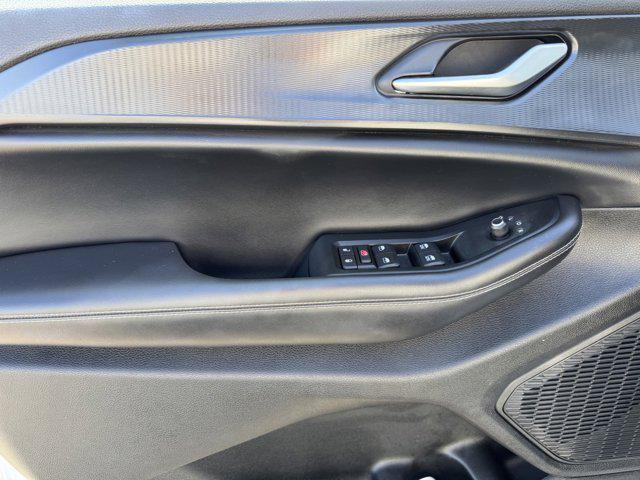 used 2023 Jeep Grand Cherokee car, priced at $28,996