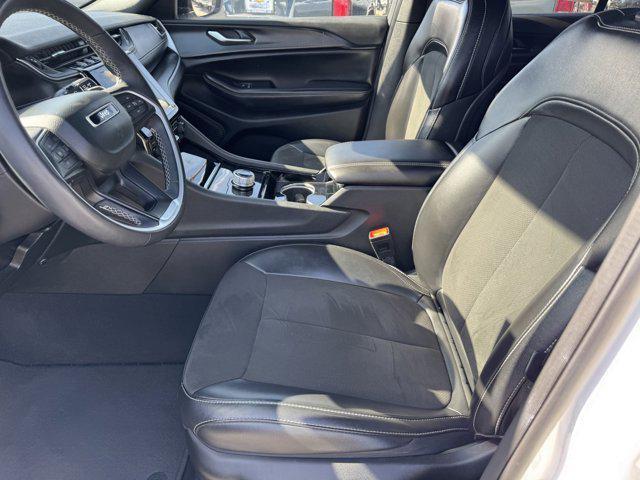 used 2023 Jeep Grand Cherokee car, priced at $28,996