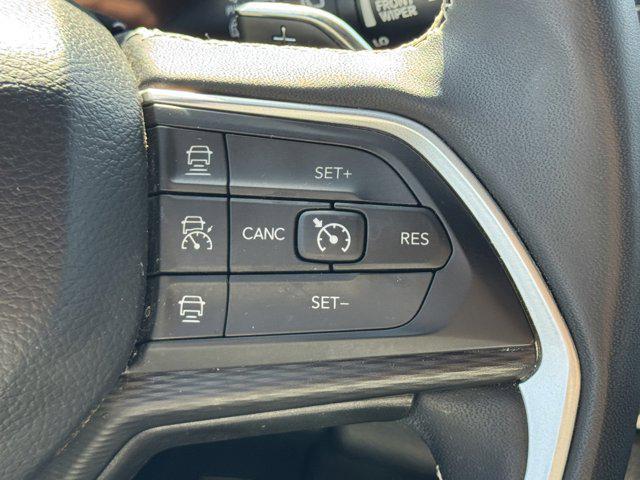 used 2023 Jeep Grand Cherokee car, priced at $28,996