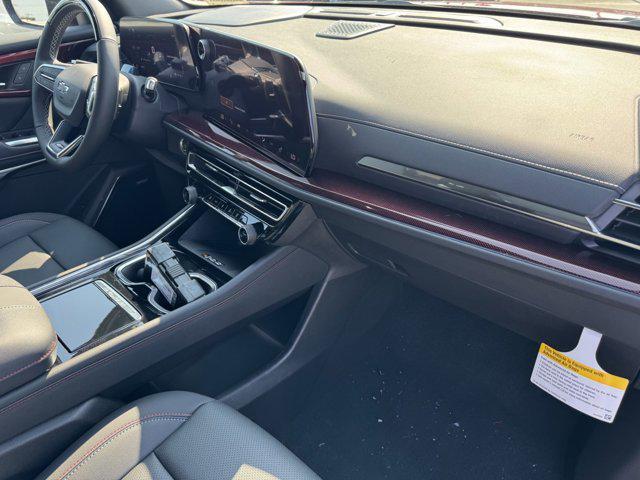 new 2025 Chevrolet Traverse car, priced at $54,575