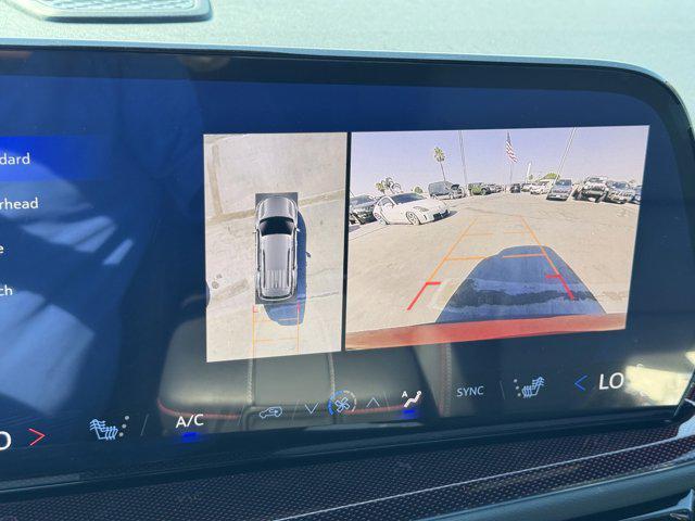 new 2025 Chevrolet Traverse car, priced at $54,575
