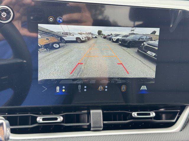 new 2026 Chevrolet Equinox car, priced at $31,917