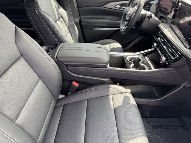 new 2026 Chevrolet Traverse car, priced at $43,335